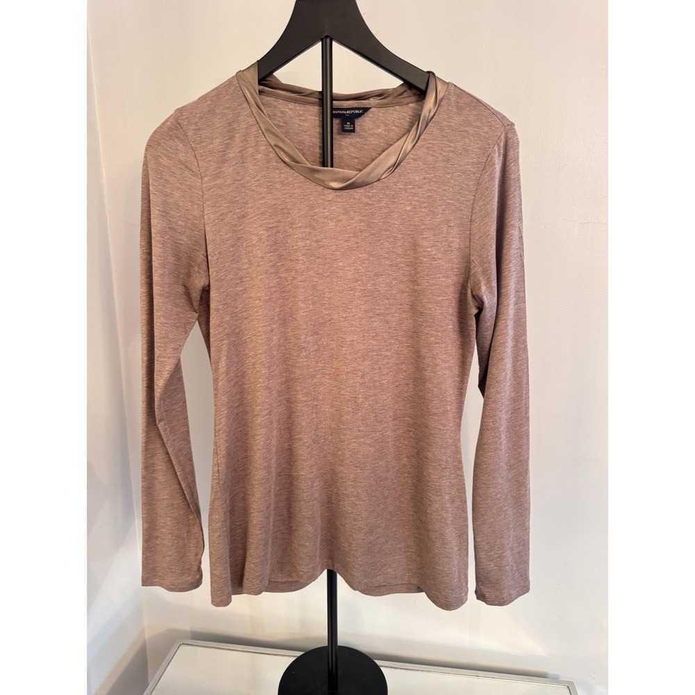 Banana Republic Satin Trim Top Sz M Brown Taupe Soft‎ Stretch